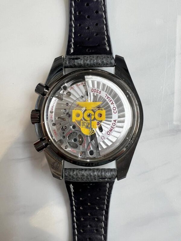 Omega Speedmaster - Image 10