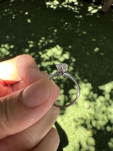 Tiffany Co Setting Platinum 1.03ct Round G VS2 Diamond Platinum Engagement Ring - Image 9