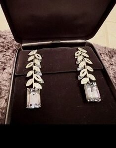 Tiffany & Co. Platinum Tanzanite, Sapphire & Diamond Earrings – One of One