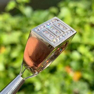 1.42 Carat Diamond Ring/Band, 14 Karat, 1980s Ben Dannie Original Design - Image 4