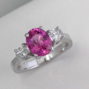 Vivid Pink Sapphire 2.30 Carat Three-Stone Ring 18 Karat White