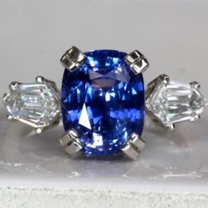 5.52 Carat Blue Ceylon Sapphire , 1.10 CT DIA, Plat, Ben Dannie