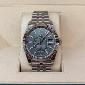 ROLEX SKY-DWELLER 42MM 336934 GMT GREEN DIAL JUBILEE B&P 2024