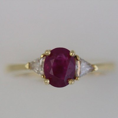 1.5 +CTW Oval Natural Ruby & Diamond Engagement Ring Set in 18k Yellow Gold - Image 4