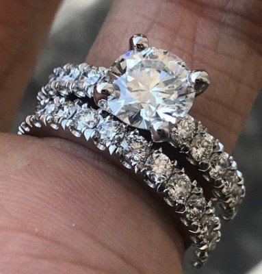 Round Diamond Ring With Matching Half Eternity Band