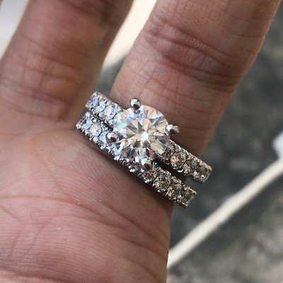 Round Diamond Ring With Matching Half Eternity Band - Image 2