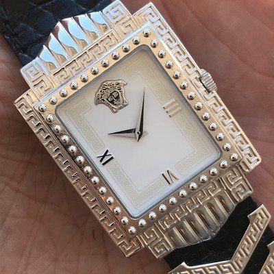 Gianni Versace SIGNATURE White Gold Plated 2622 Quartz - Image 3