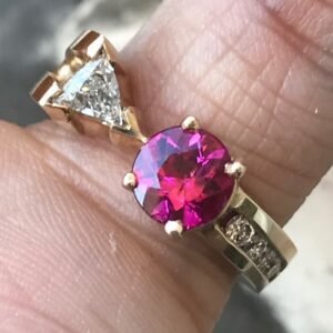 1.01 Carat Pink Rubellite , 0.38 CT Diamond, Set in 18k Y Fashion Ring.