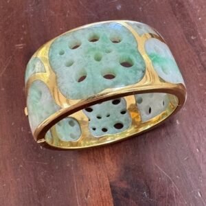 TIFFANY & CO. 1970s Angela Cummings Lotus Root Bangle In 18Kt Jade