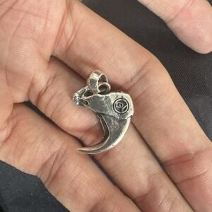 Mens DAVID YURMAN Sterling silver .925 BOBCAT CLAW Pendant