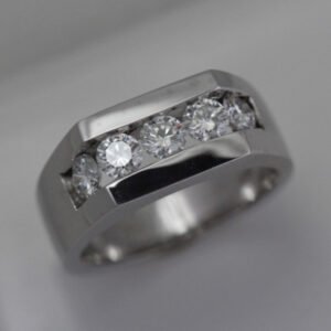 Mens Ring Round Diamonds 18k White Gold