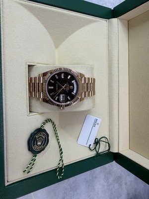 Rolex 2024 228235 Day-Date 40mm Eisenkiesel Dial Rose Gold Box Papers - Image 5