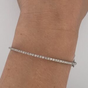 14k White Gold Bangle Bracelet , 0.30 carat Diamond Tw, 7.1 Grams , 2mm Wide