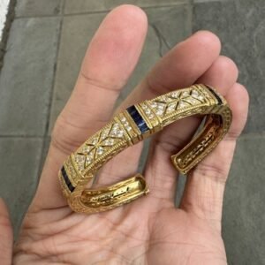 Estate Diamond & Sapphire 18K Gold Cuff Bangle Bracelet 49.3 Gr NR