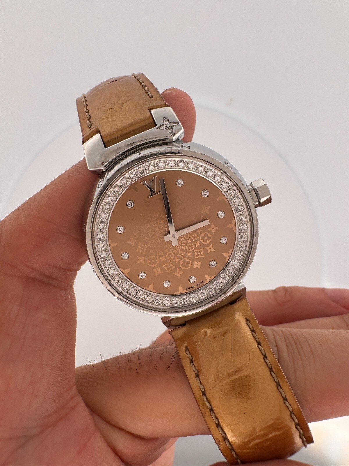 LOUIS VUITTON Tambour Q13MS Diamond Beige Dial Ladies Watch - Image 3