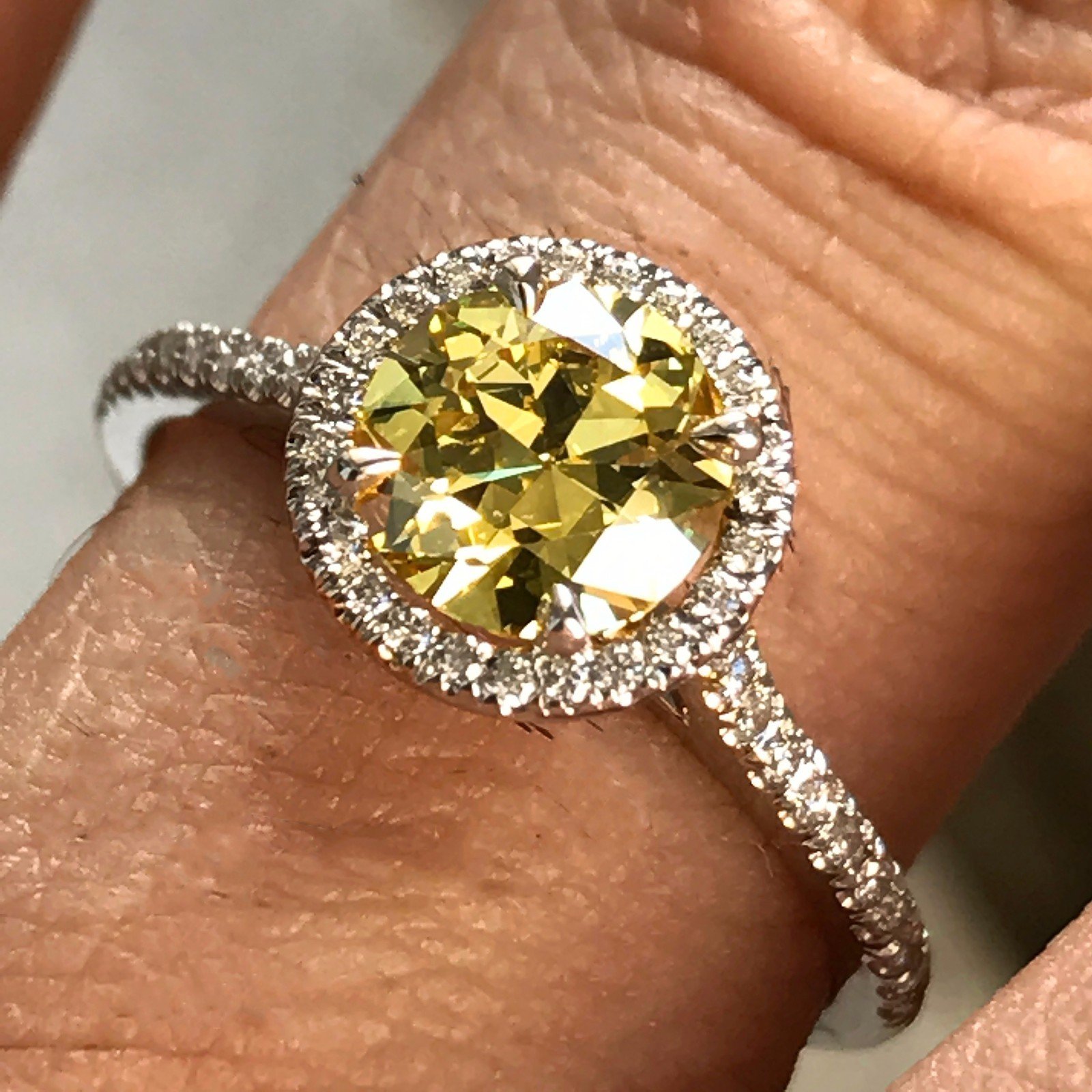 Fancy Intense Yellow Diamond Engagement Ring - 1.02 GIA Certified -Diamond Halo - Image 4