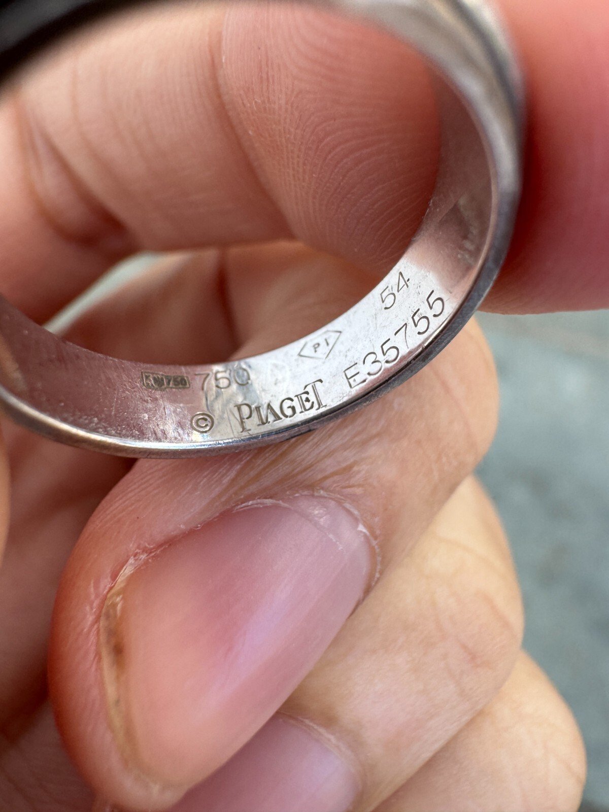 Piaget Possession ring 18k white gold, 7 diamonds size 54 with papers - Image 2