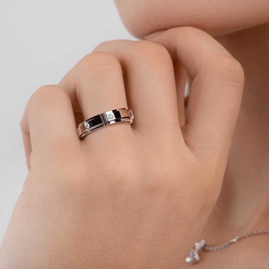 Piaget Possession ring 18k white gold, 7 diamonds size 54 with papers - Image 5