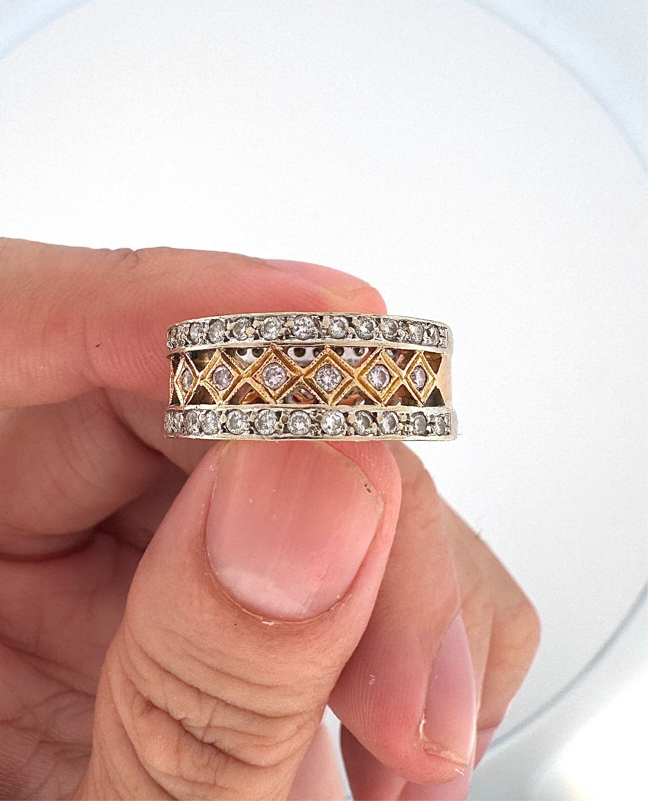 18 Karat White / Rose Gold Diamond Band, Size 7 , 8mm Width , 71 RD Dia PUR046D