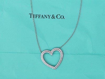 TIFFANY & CO. 18K White Gold Large LADIES METRO HEART DIAMOND NECKLACE - Image 6