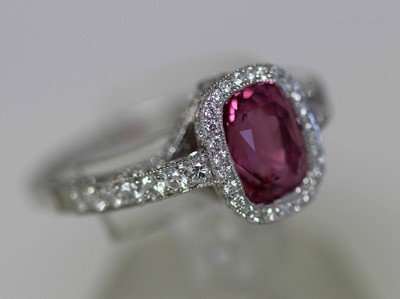 2.58 Ct Big Cushion Natural Fancy Pink Sapphire & Diamond Ring Platinum GIA! - Image 3