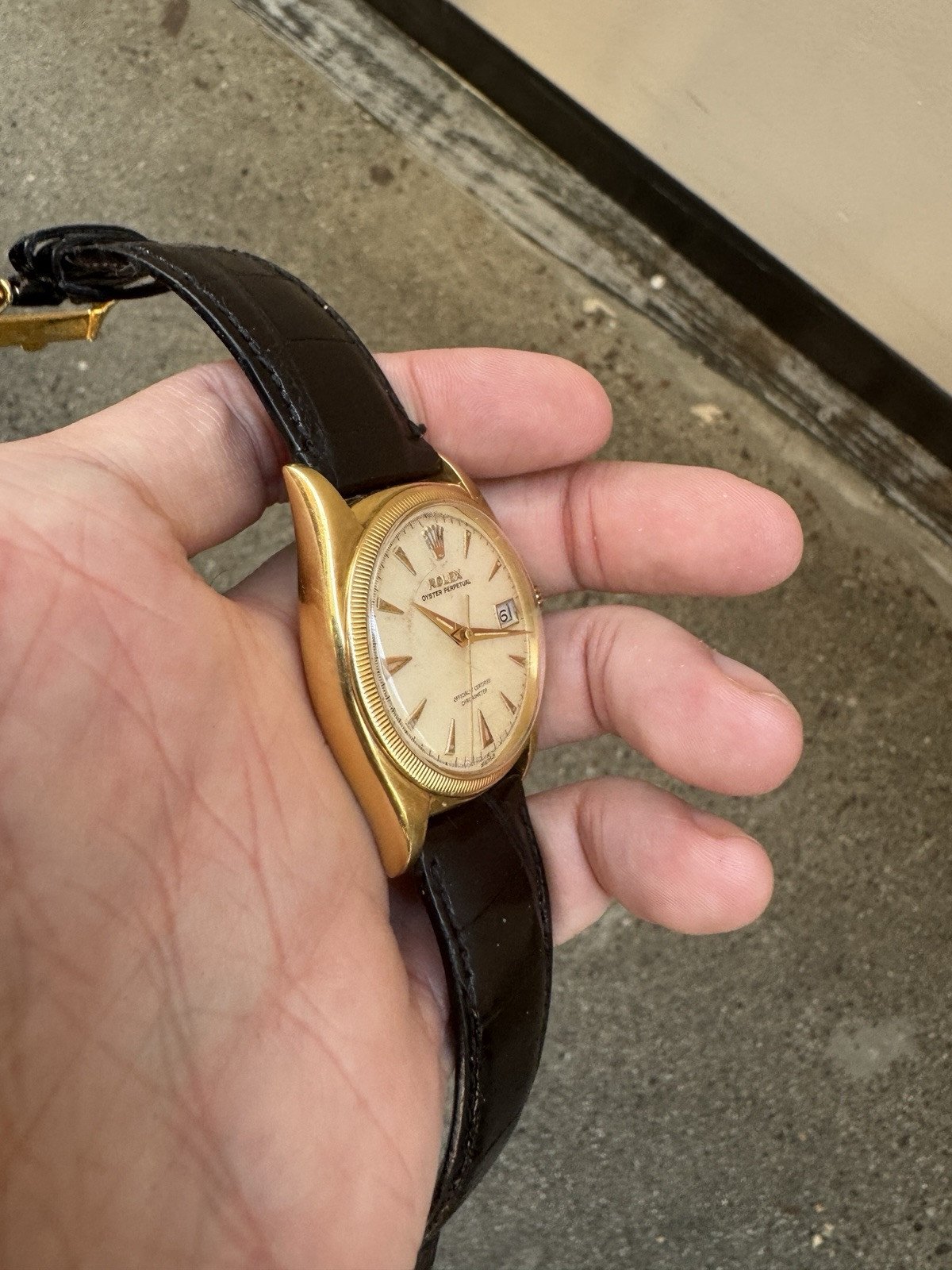ROLEX 1963 ,Ref 6105 Big Bubbleback 18k Gold Oyster MEN'S WATCH - Image 2