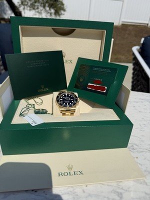 2024 Rolex Submariner Date 41mm 18k Yellow Gold Black Dial 126618LN Box & Papers - Image 6