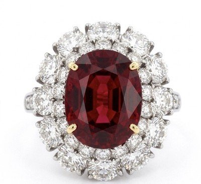 Exquisite Van Cleef & Arpels 7.77ct Ruby Ring with 4.00ct Diamond Halo —Signed