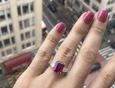 2.8ct GIA Pink Sapphire & Pear Diamond Platinum Ring - Fancy Intense Sri Lanka - Image 2