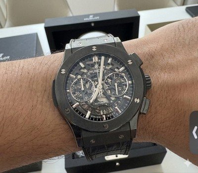 Hublot Classic Fusion Black Magic 45mm Watch Box Papers 525.CM.0170.LR - Image 2