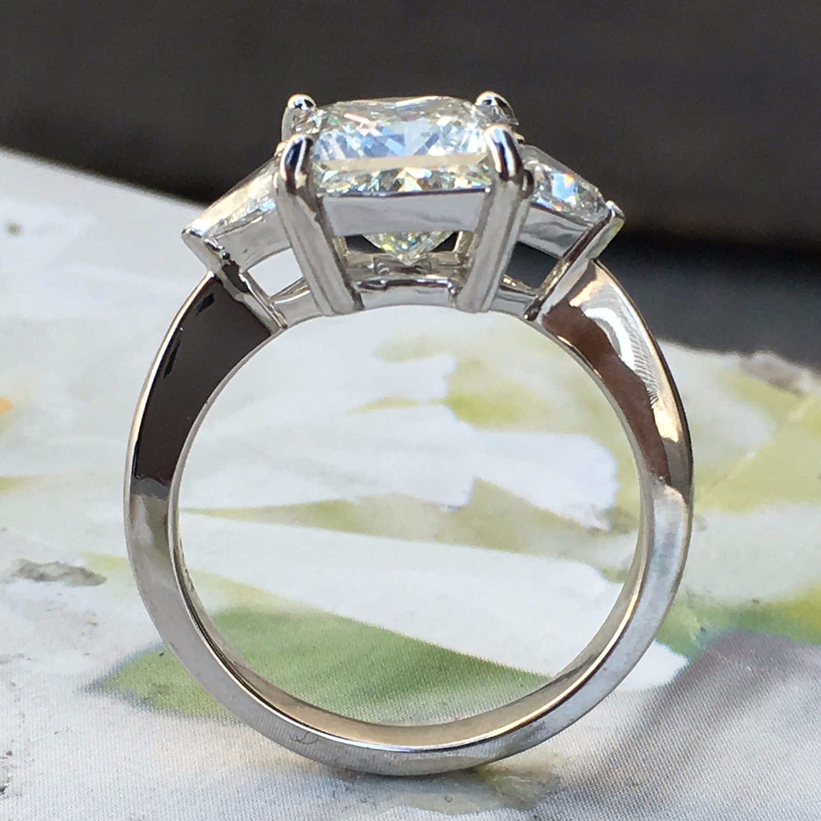 4.6 Carat + Princess Cut Diamond Engagement Ring Set in Platinum L VS1 GIA - Image 5